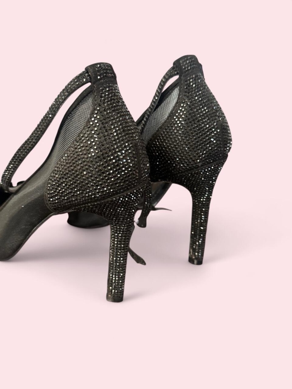 Jennifer Lopez Black Pointed-Toe Mary Jane Heels with Ankle Strap